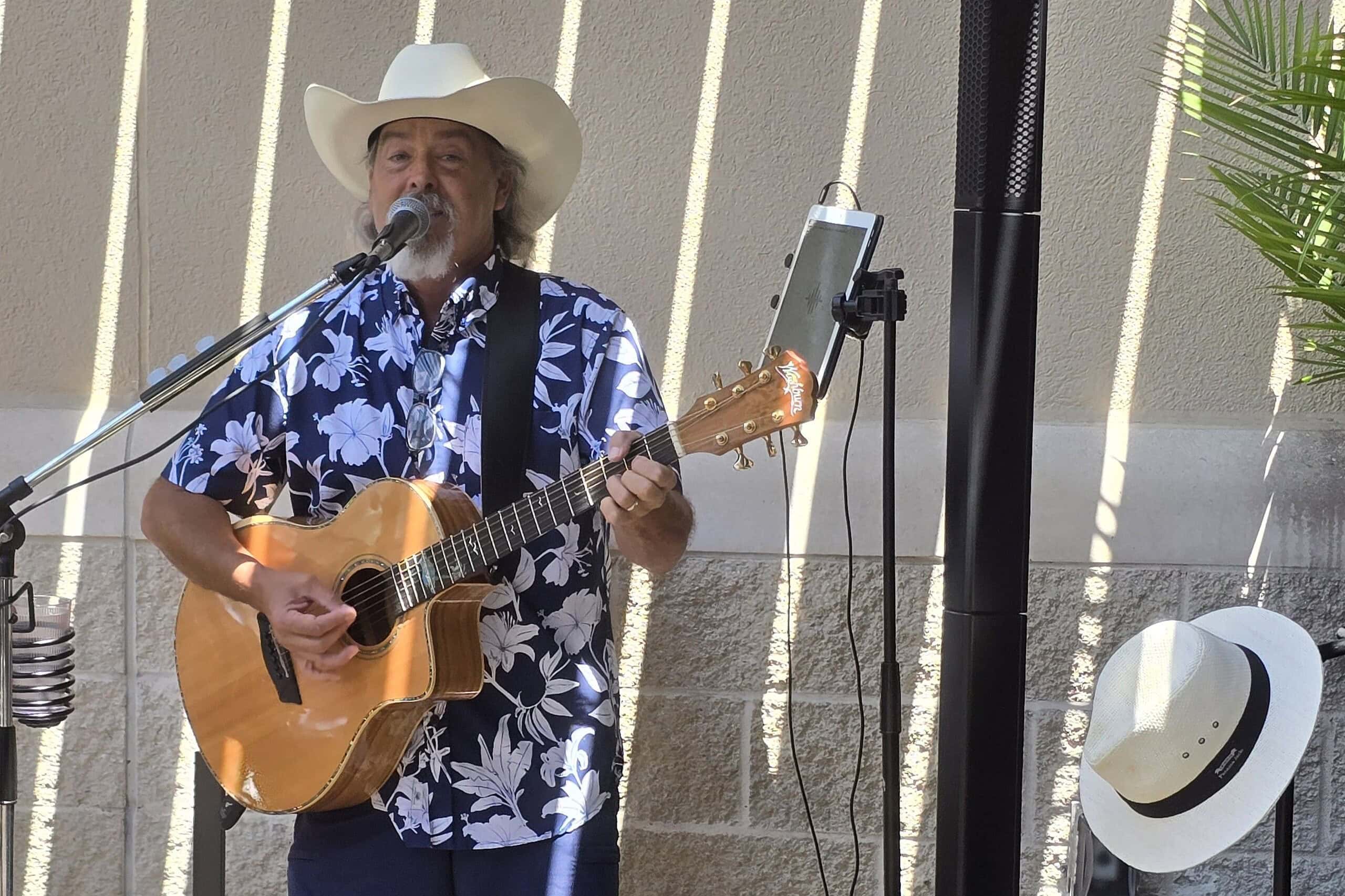 Brian Dean at Tommy Bahama Marlin Bar