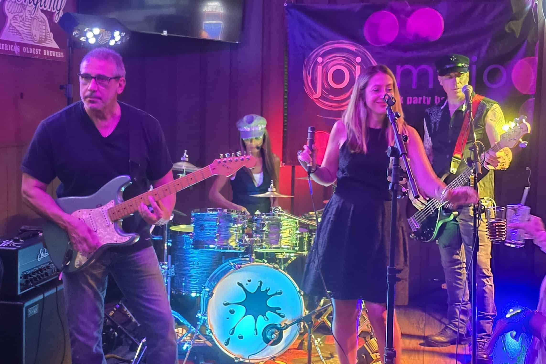JoJo MoJo at the Crazy Horse Saloon