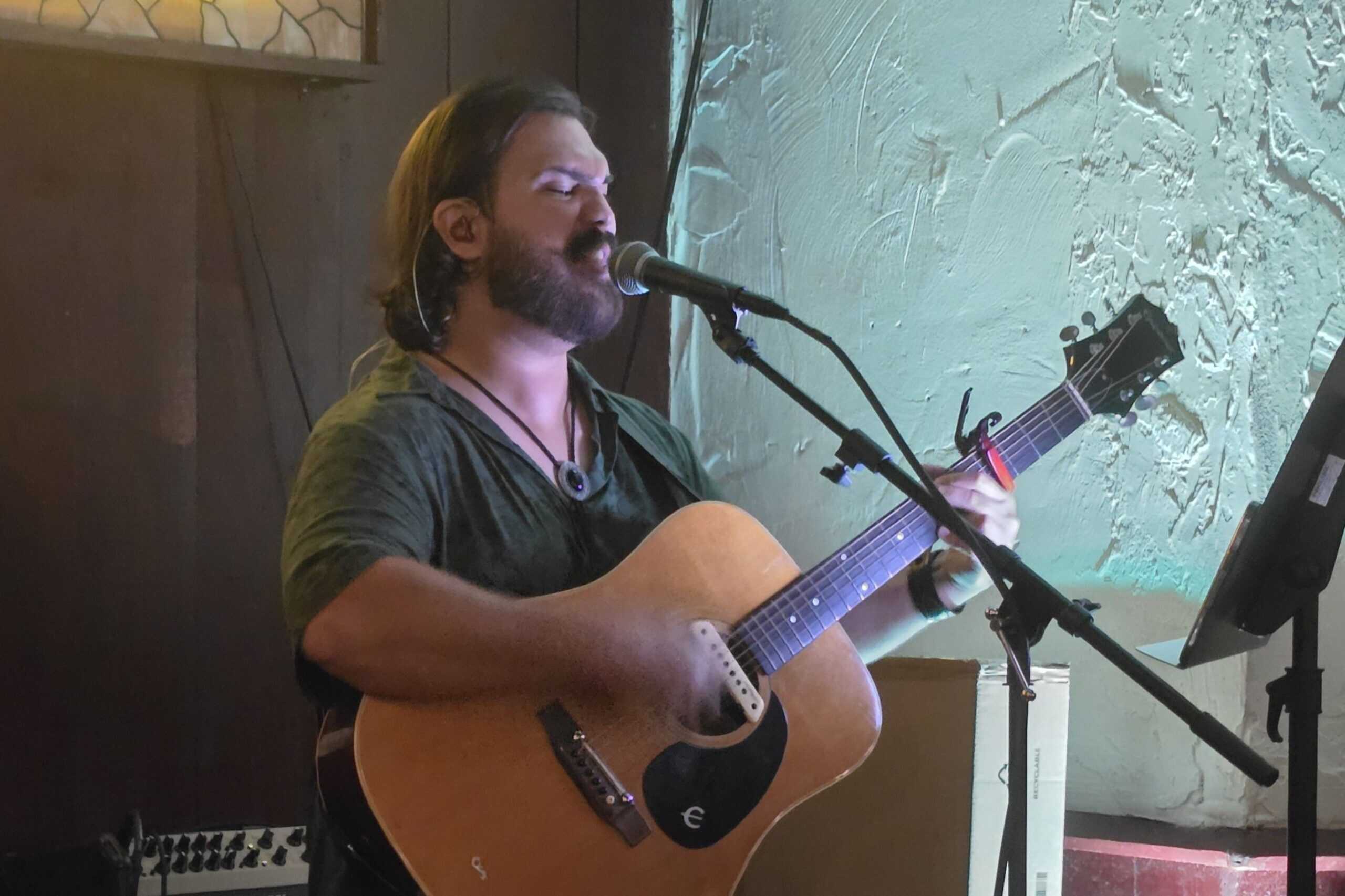 Leo Von at Paddy Mac's