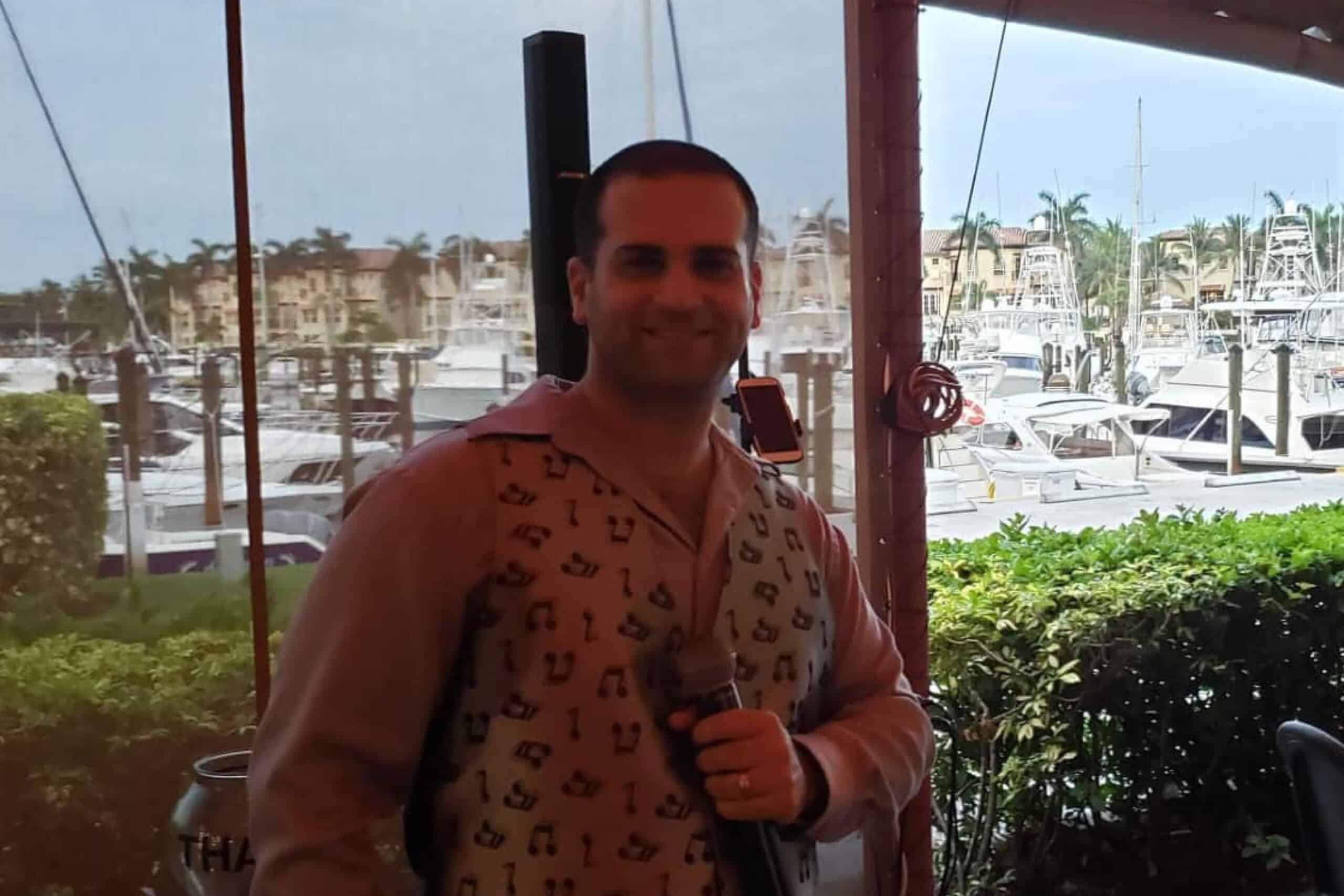 Mr. Ron at The Dancing Crane